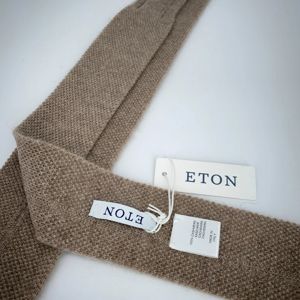 Etón refer photos